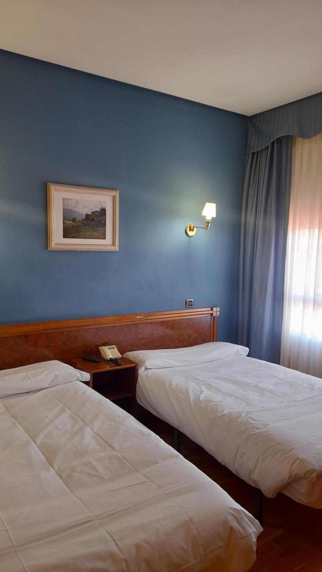 Hotel Las Moreras เลออน ภายนอก รูปภาพ